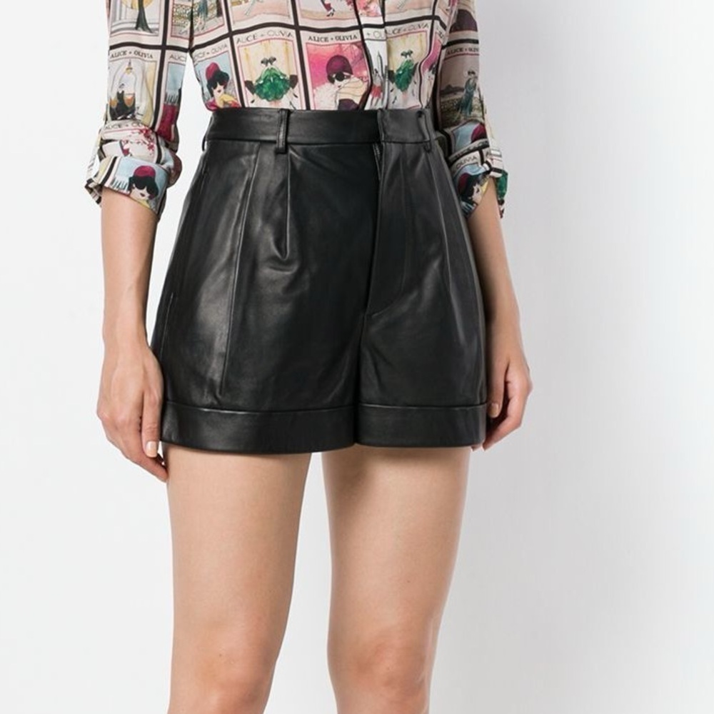 Alice + Olivia Conry Lamb Leather Cuffed Pleated Shorts High Rise Black
